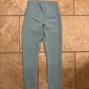 Lululemon Women’s Wunder High Rise Leggings Sz 6